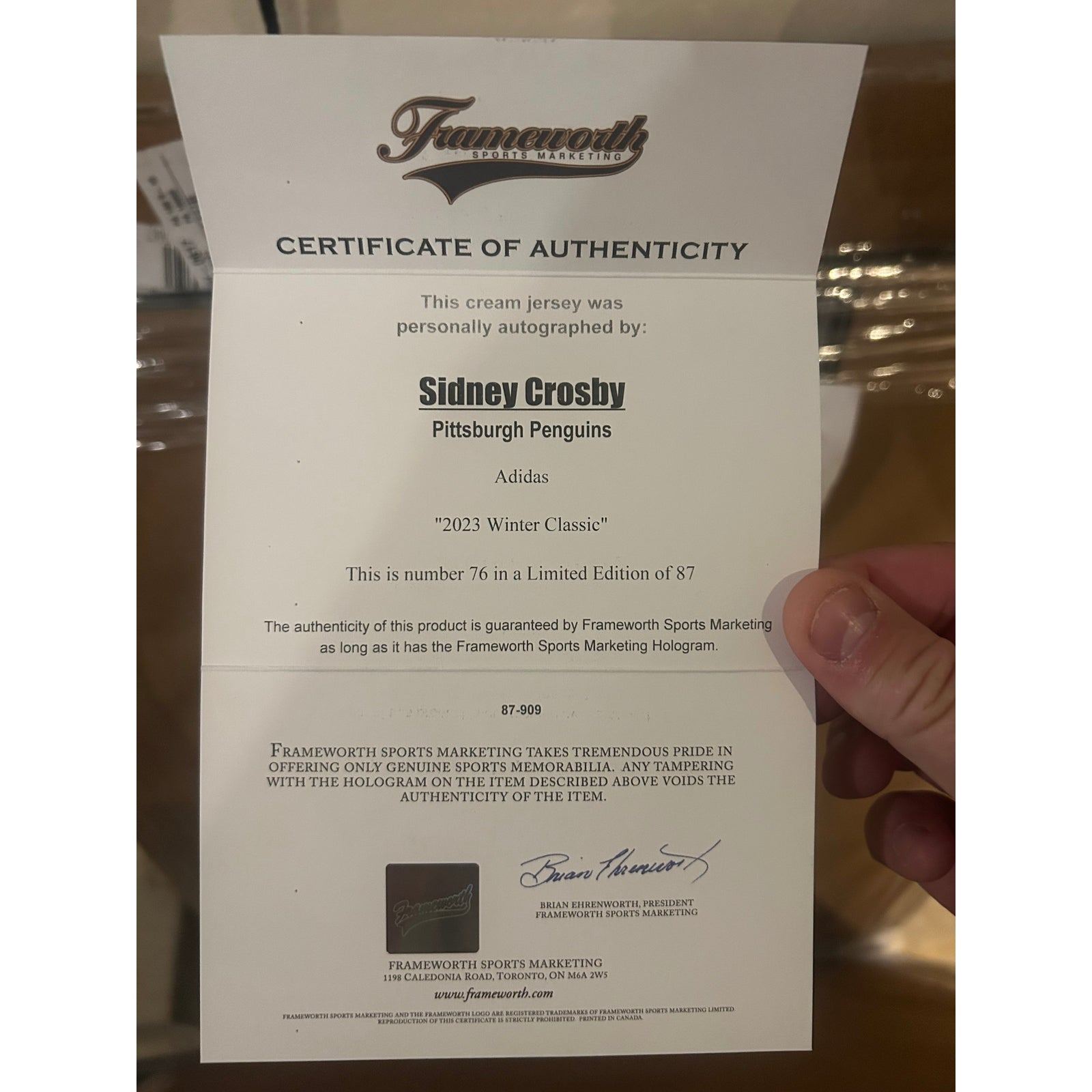 Sidney Crosby Framed Signed Jersey Frameworth Autographed Penguins Fenway