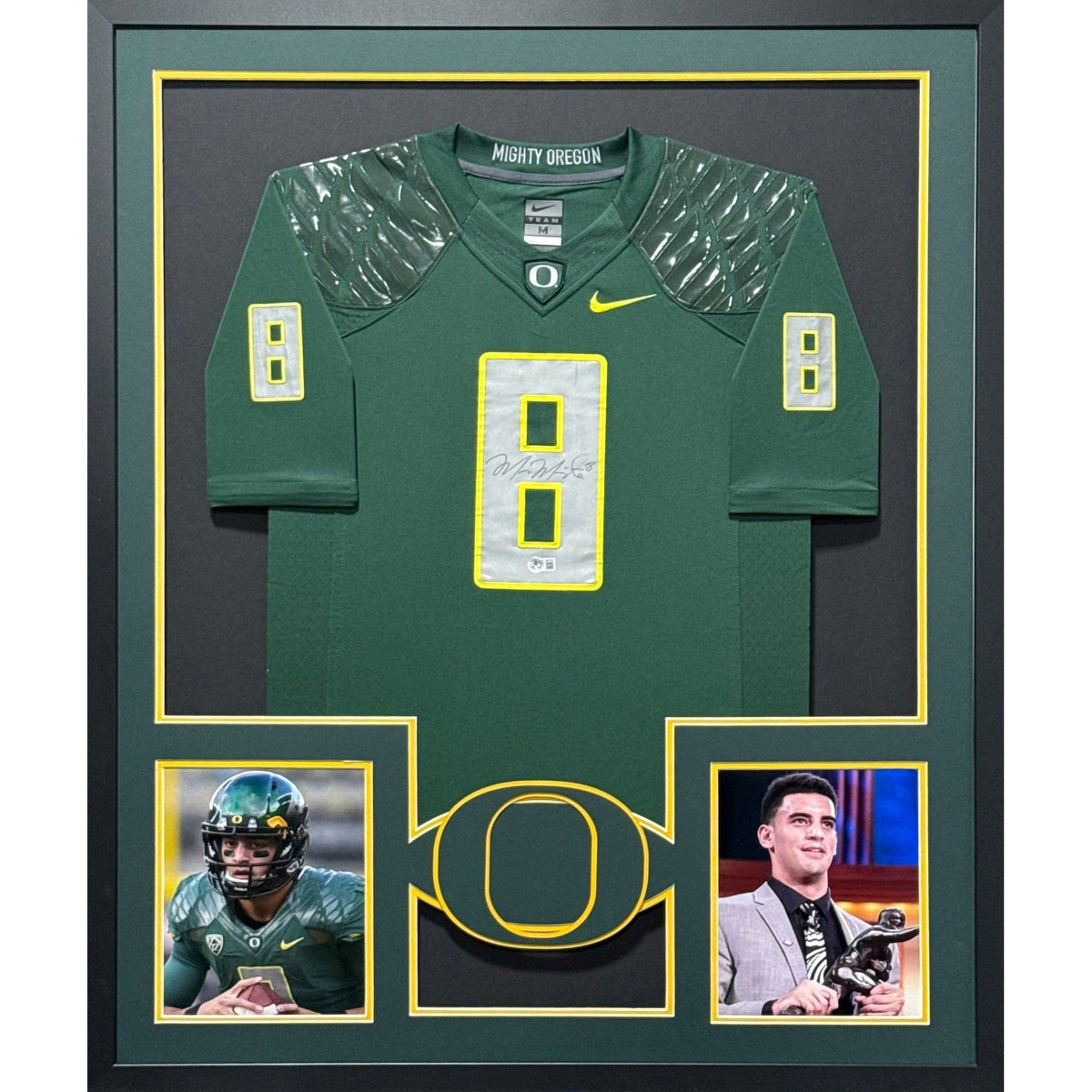 Marcus Mariotta Framed Signed Jersey Beckett Autographed Oregon Heisman IH