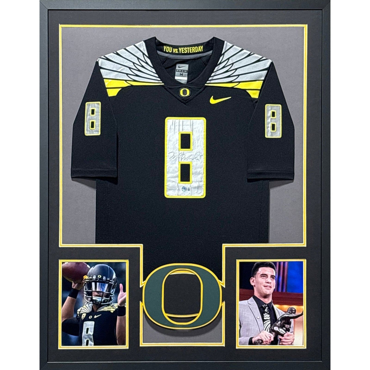 Marcus Mariotta Framed Signed Black Jersey Beckett Autographed Oregon