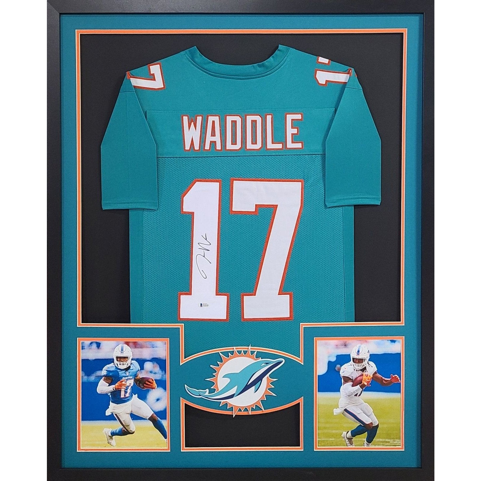 Jaylen Waddle Framed Signed Jersey Beckett Autographed Miami Dolphins