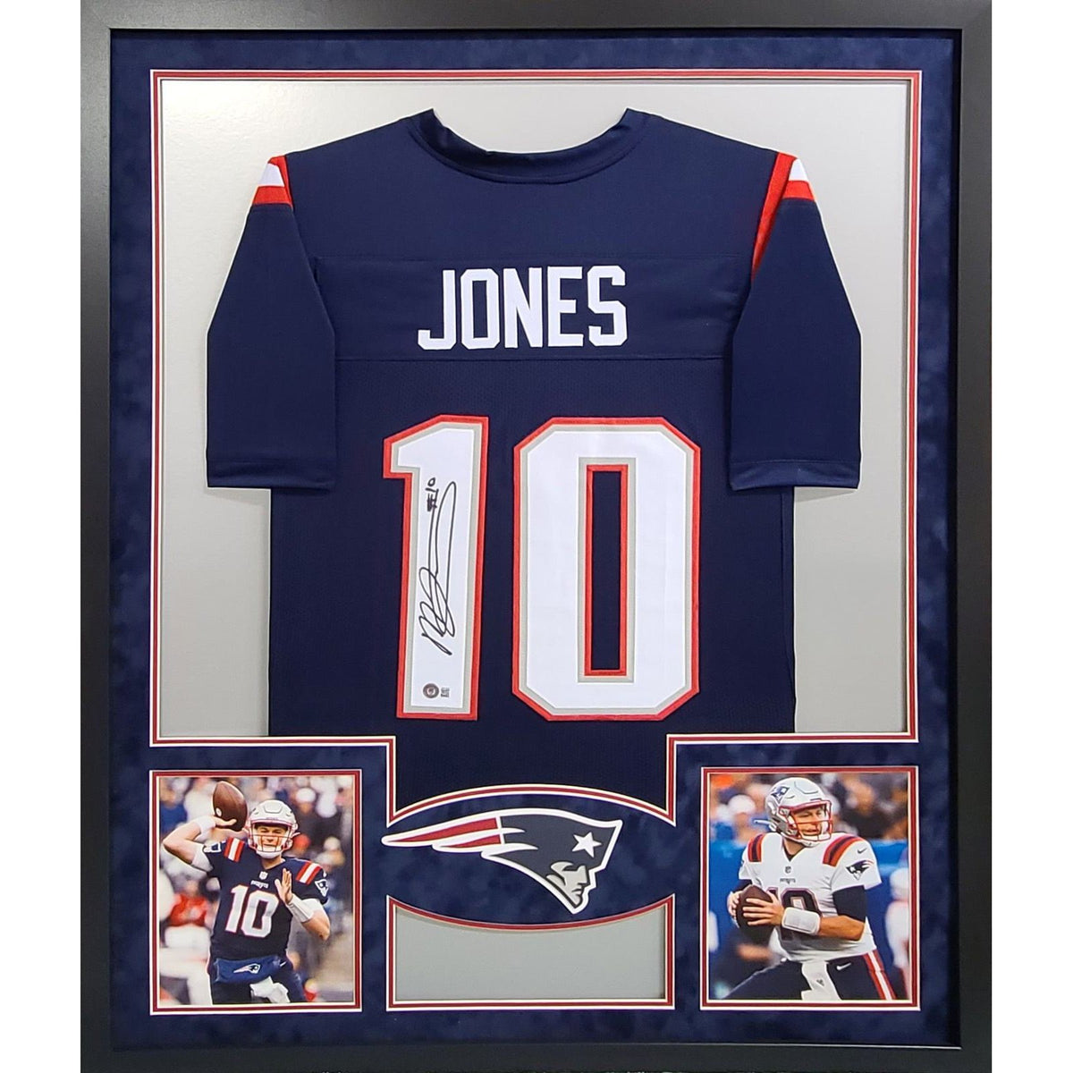 Mac Jones Signed Framed Jersey Beckett Autographed New England Patriots