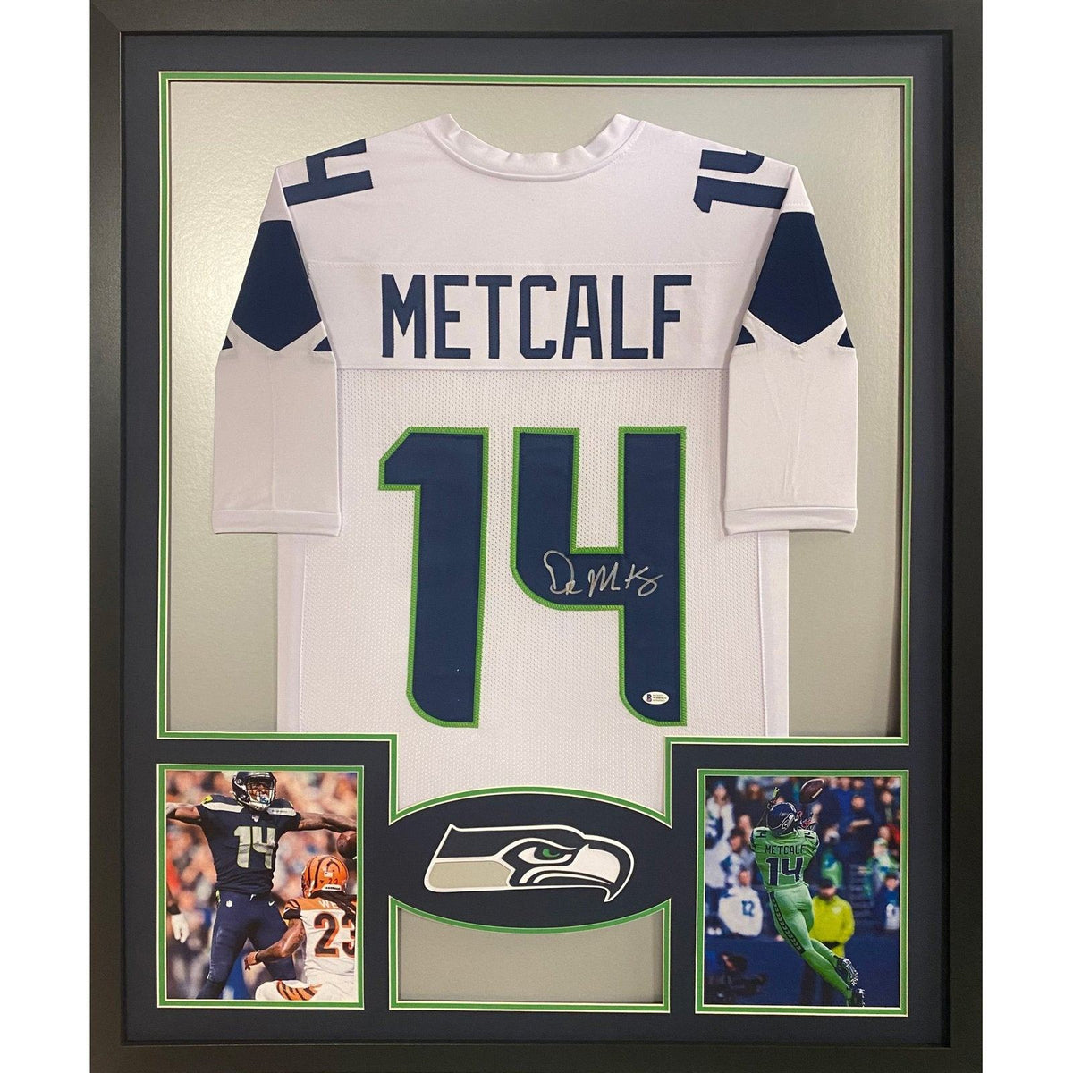 D.K. Metcalf Framed Jersey Beckett Autographed Signed Seattle Seahawks DK