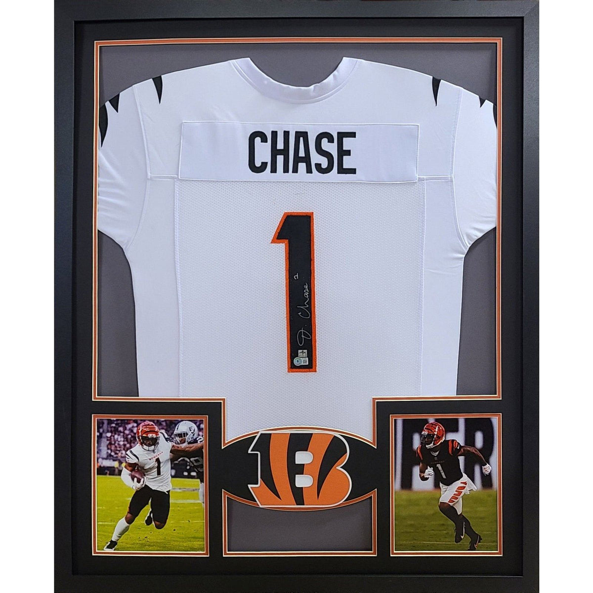 Ja'Marr Chase Framed Signed White Jersey Beckett Autographed Cincinnati Bengals