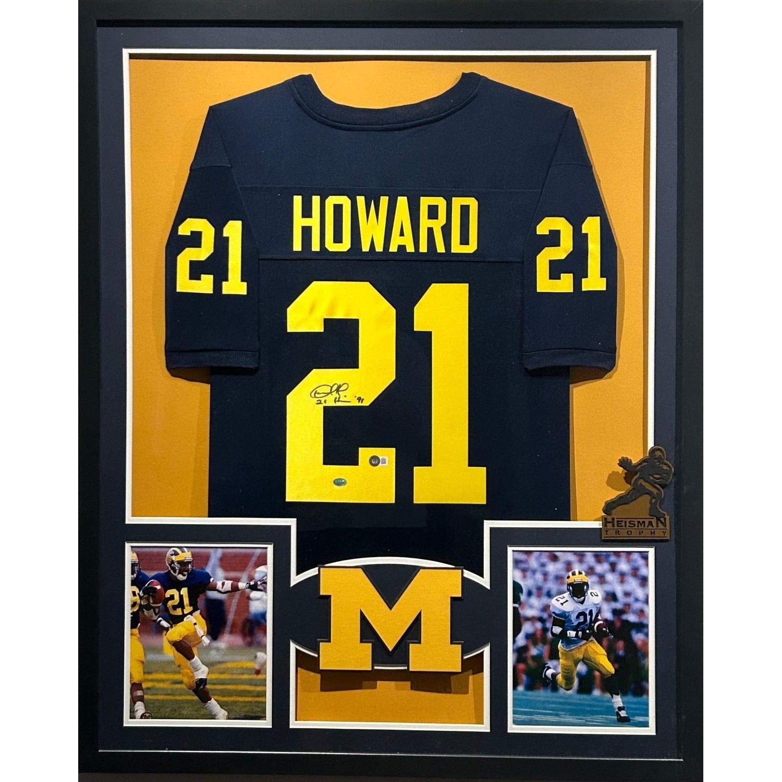 Desmond Howard Signed Framed Jersey Beckett Autographed Michigan