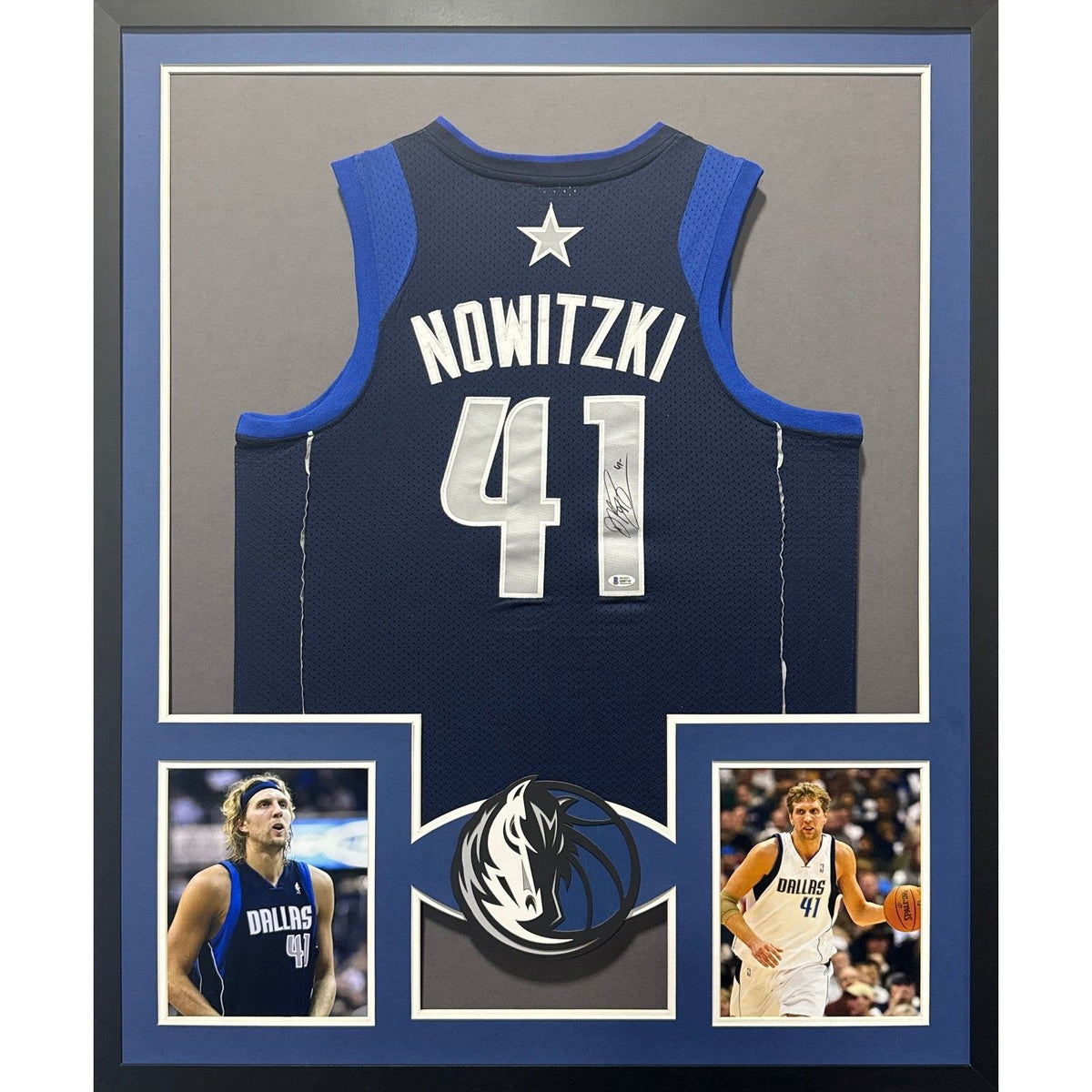 Dirk Nowitzki Framed Jersey Beckett Autographed Signed Dallas Mavericks Navy