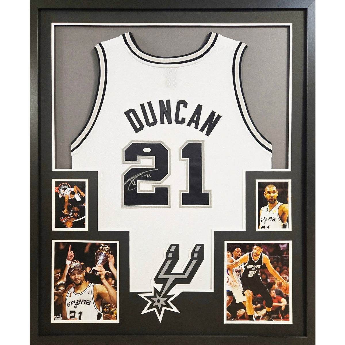Tim Duncan Signed Framed Black Jersey JSA San Antonio Spurs Autographed