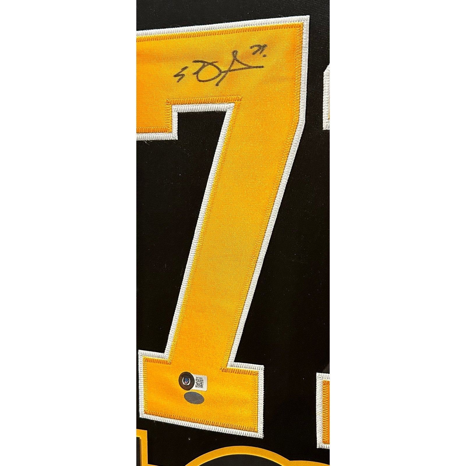 Evgeni Malkin Framed Jersey Beckett Autographed Signed Pittsburgh Penguins