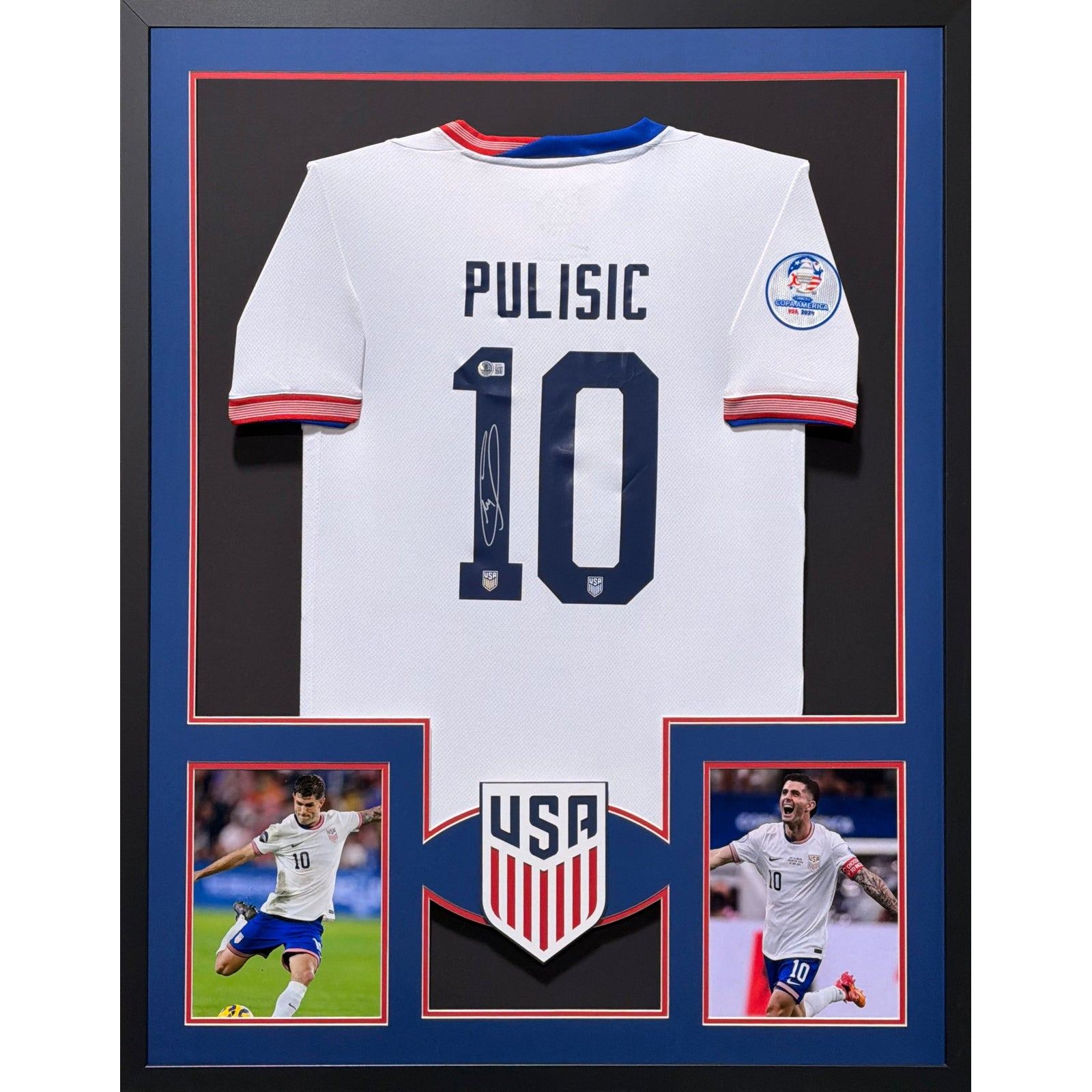 Christian Pulisic Framed Team USA Soccer Jersey Beckett Autographed Signed
