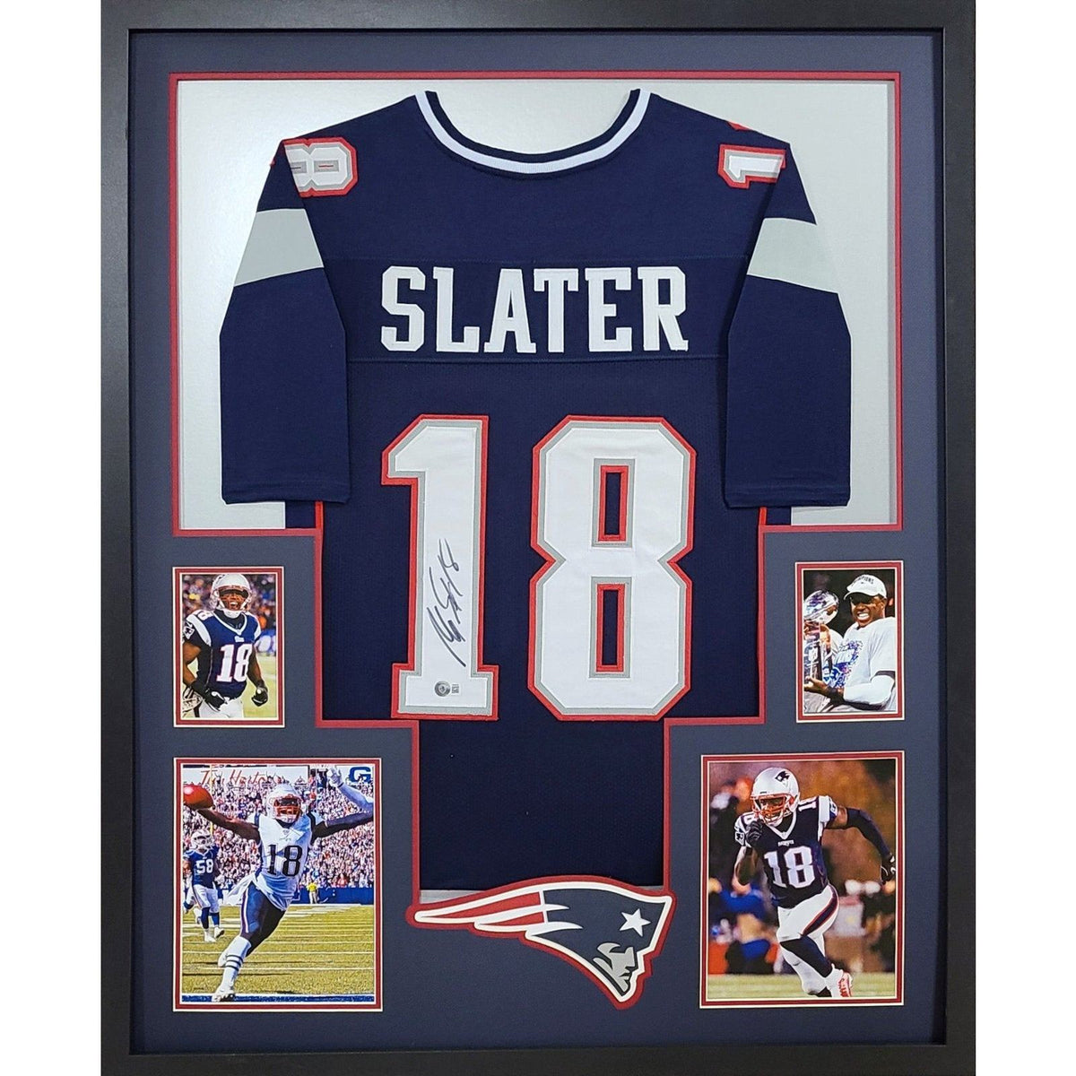 Matthew Slater Signed Framed Jersey Beckett Autographed New England Patriots