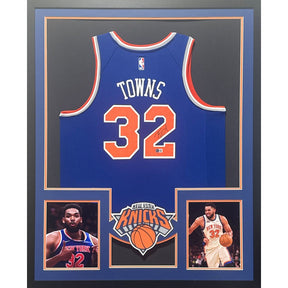 Karl-Anthony Towns Framed Jersey Beckett Autographed Signed New York Knicks