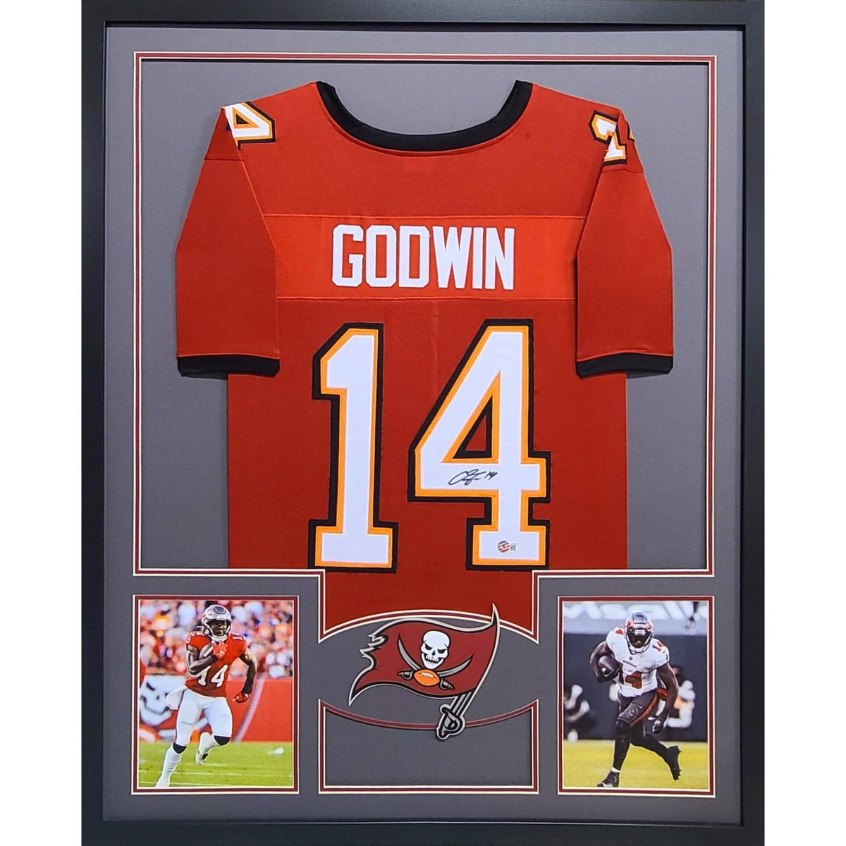 Chris Godwin Framed Signed Jersey Beckett Autographed Tampa Bay Buccaneers